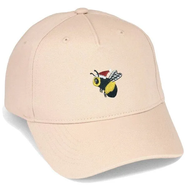 LIGARTI Bestickte Cap – Esmeralda die Weihnachtsbiene – LIGARTI Tiermanufaktur, Sand, – Produktbild 1 von 4