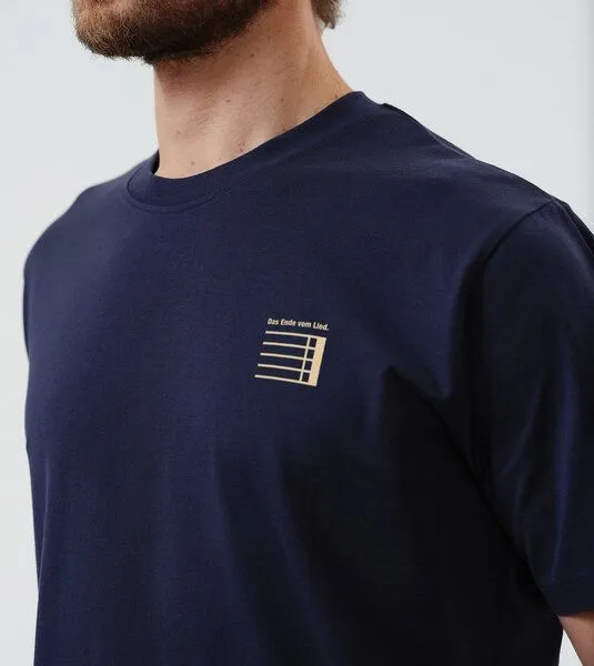 Gary Mash GARY MASH T-Shirt Das Ende vom Lied. aus Biobaumwolle, Dunkelblau (blau), – Produktbild 3 von 4
