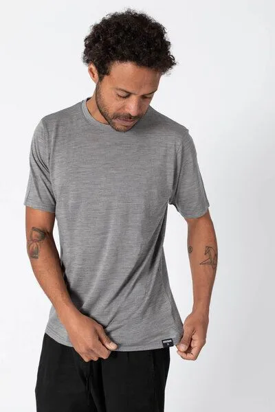 JECKYBENG JECKYBENG The MERINO T-Shirt - Unisex aus 100% Merinowolle, Grey melange, – Produktbild 1 von 4