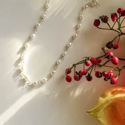 pakilia pakilia Perlen Kette mit Silberringen Fair-Trade und handmade – Produktbild 1 von 1
