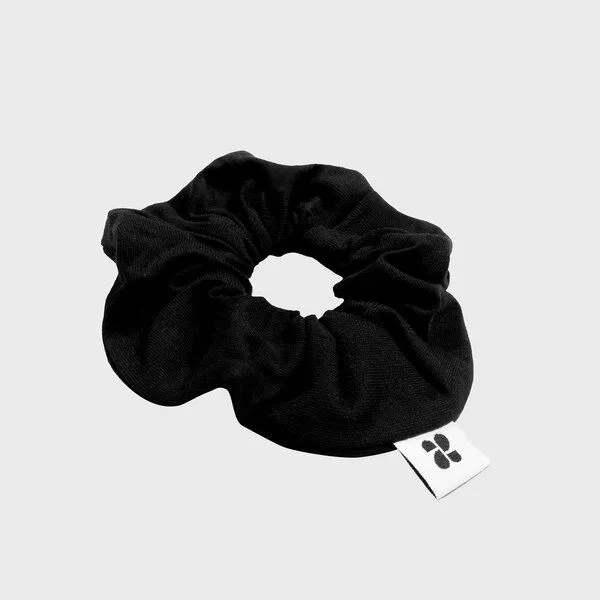 New Orchard New Orchard Upcycled Vegan Scrunchie, Schwarz, – Produktbild 3 von 3
