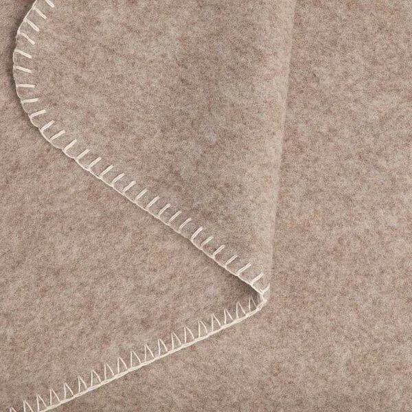 Yumeko Babydecke 75x100 cm Yumeko aus 100% Mulesingfreier Merinowolle, Light brown/white, – Produktbild 2 von 3