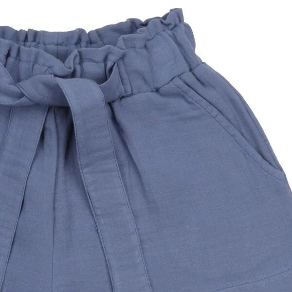 Walkiddy Kinder Shorts Bio-Baumwolle „English Manor“ blaugrau, weicher Jersey, elastische Sommerhose von Walkiddy für Kleinkinder, hautfreundlich & nachhaltig gefertigt, Blau, – Produktbild 2 von 2