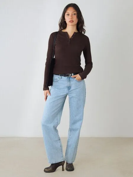 Honest Basics Honest Basics Damen Henley Langarmshirt aus Bio- und recycelter Baumwolle, Bear, – Produktbild 4 von 4
