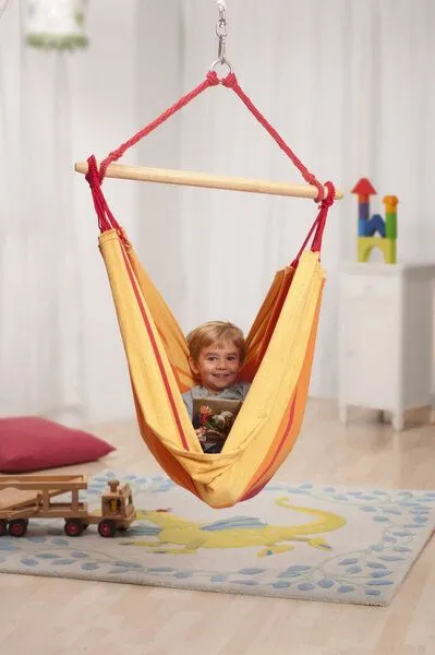 HängemattenGlück HängemattenGlück Anjo, Hängesitz für Kinder aus Bio-Baumwolle, Rubinrot, – Produktbild 1 von 4
