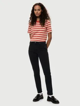 Nudie Jeans Nudie Jeans Mellow Mae - So Black – Produktbild 1 von 1