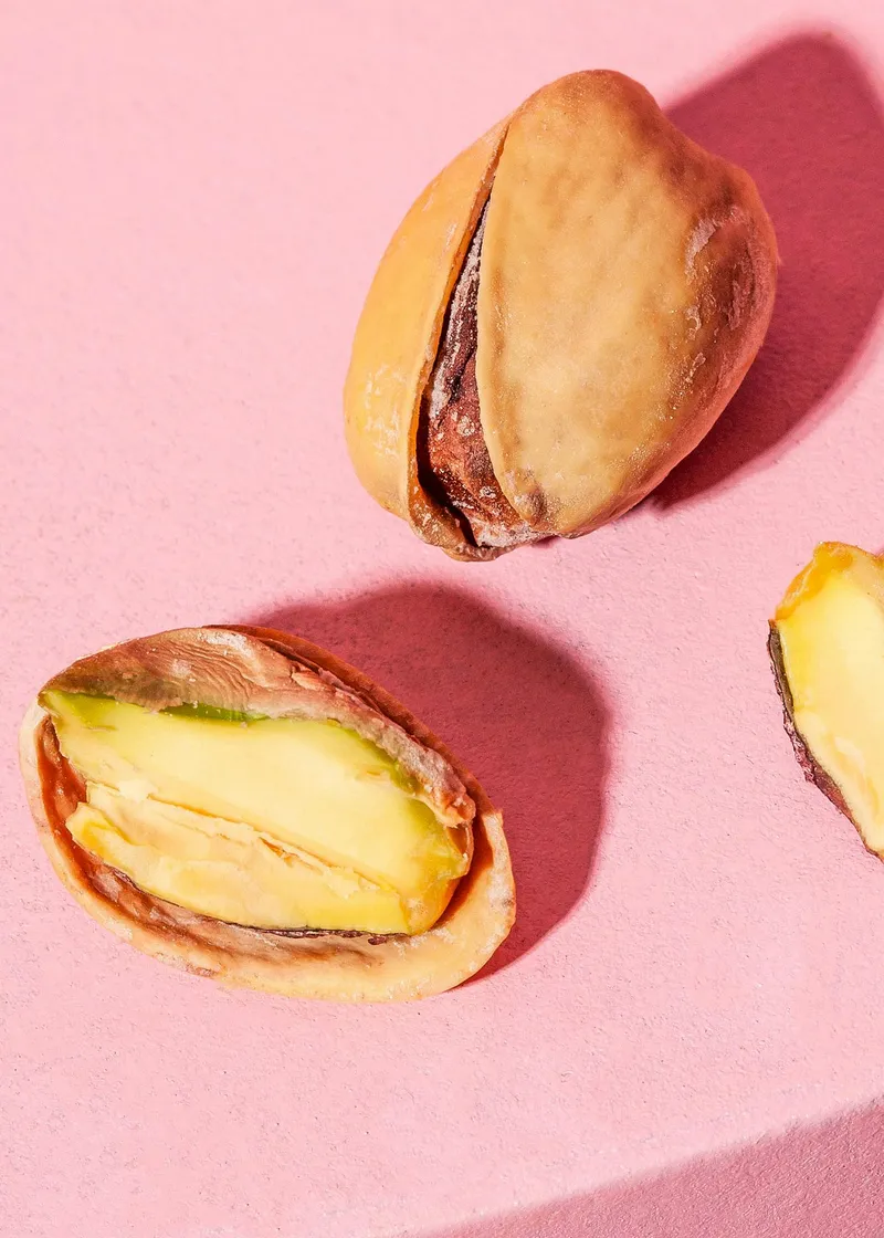 KoRo Geröstete und gesalzene Pistazienkerne 1 kg – Produktbild 2 von 5