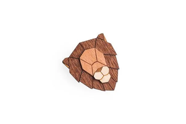 BeWooden BeWooden Brosche aus Holz – Löwe – Produktbild 3 von 4