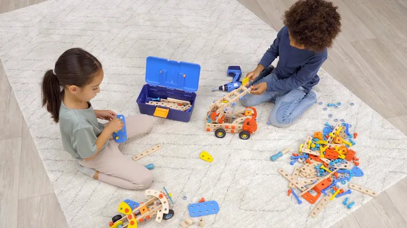 eichhorn eichhorn Constructor Feuerwehr Konstruktionsspielsteine, (137 St), Bunt, – Produktbild 3 von 5