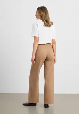 LAURIE LAURIE Damen vegan Hose Donna Locker Sitzend Mittellang Nougat – Produktbild 1 von 1