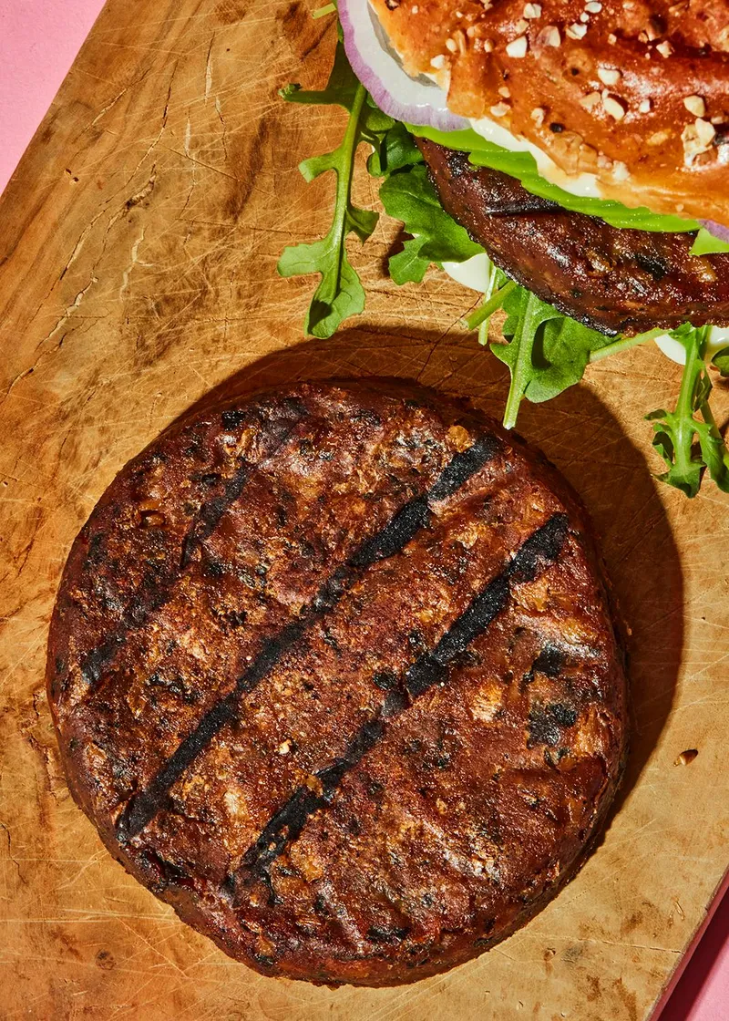 KoRo Veganer Bio Burger Tofu und Wakame 12 x 160 g – Produktbild 4 von 5