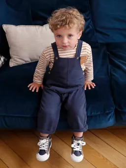 Vertbaudet Jungen Baby Latzhose aus Sweatware – Produktbild 1 von 1