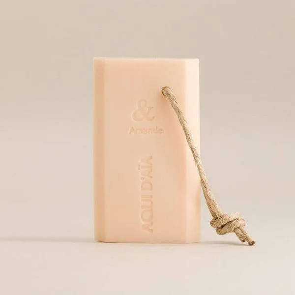 Aqui d'Aïa Aqui d'Aïa Mandelseife am Seil – Produktbild 1 von 3