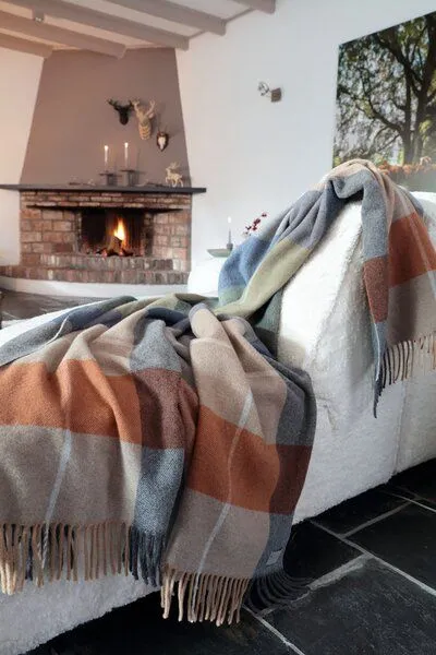 biederlack biederlack Plaid Wohndecke Fransenplaid "Quito" 100 % Wolle, Autumn, – Produktbild 2 von 4