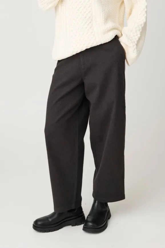 KnowledgeCotton Apparel KnowledgeCotton Apparel Damen vegan Hose Bloom Barrel Flanell Chocolate Torte, Braun, – Produktbild 2 von 2