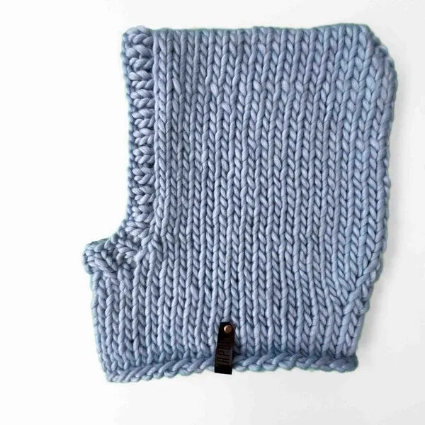 PANAPUFA PANAPUFA Handgestrickte Balaclava Kapuze – 100 % Merinowolle, Blau, – Produktbild 1 von 3