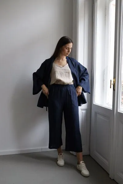 gust. gust. Kimono aus Leinen - Linen Kimono - 100% Bio-Leinen, Dark blue (navy), – Produktbild 3 von 3