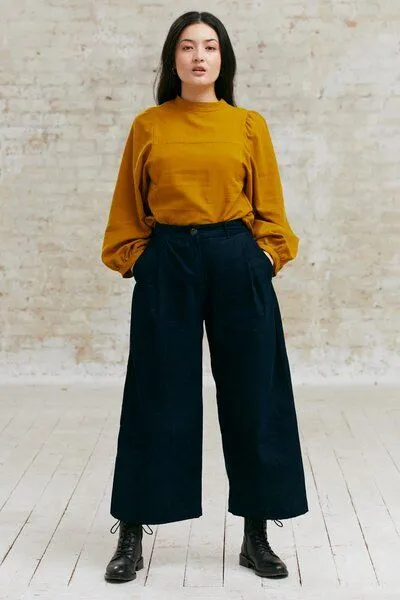Jyoti - Fair Works Jyoti - Fair Works Bio-Baumwollcord Culotte Awasi, Dunkelblau, – Produktbild 3 von 4