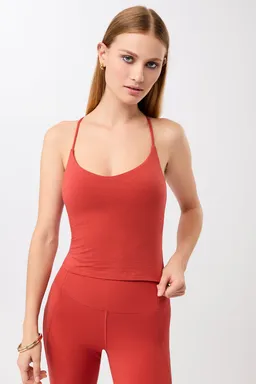 mandala MANDALA Damen vegan Pilates Top Siena Mit Kurzem Schnitt – Produktbild 1 von 1