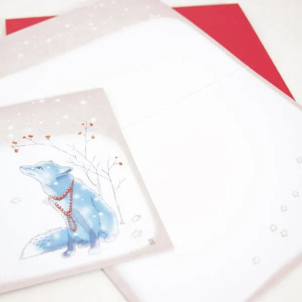 Bow & Hummingbird Bow & Hummingbird Grußkarte Fuchs im Schnee, Roter umschlag, – Produktbild 2 von 3