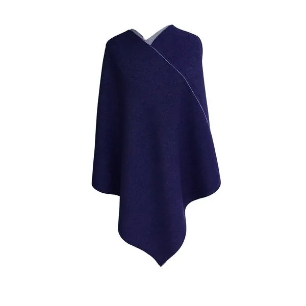 austriandesign.at austriandesign.at DreieckPoncho reversibel aus extrafeiner Merinowolle, Blau/grau, – Produktbild 1 von 4