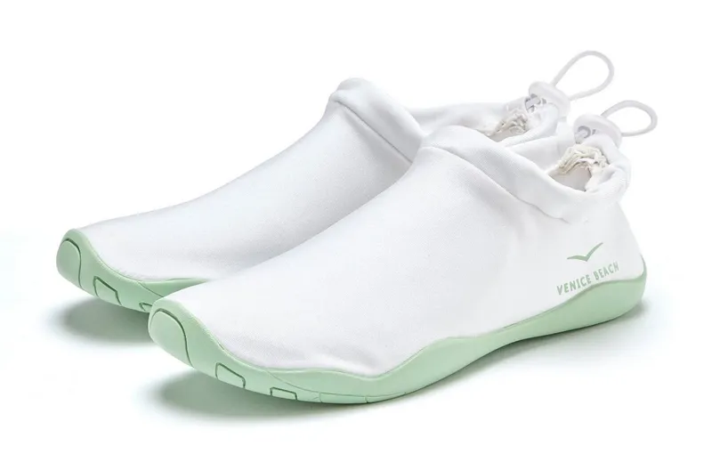 VENICE BEACH VENICE BEACH Badelatsche, Badeschuhe, Badeschlappe, Wasserschuh, leichter Slipper Aquaschuh schnelltrocknend mit ultraleichter Sohle VEGAN, Grün|weiß, – Produktbild 2 von 5