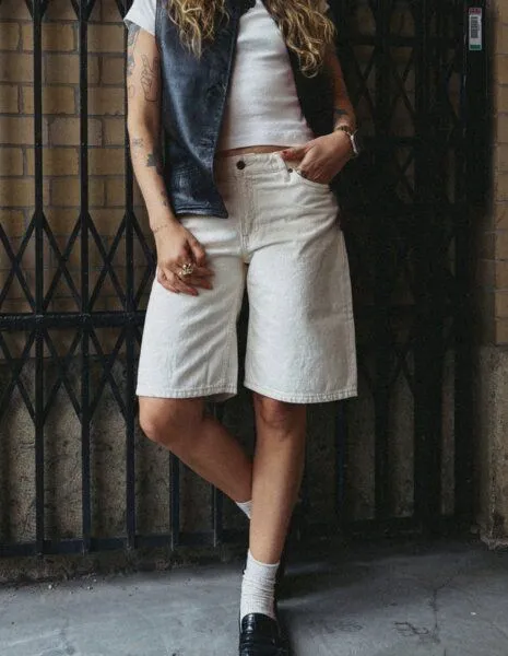 Nudie Jeans Nudie Jeans Jeansshorts Meja, Ivory, – Produktbild 1 von 4