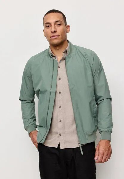 recolution Herren Blouson aus recyceltem Polyester - ASPEN - recolution, Khaki (grün), – Produktbild 5 von 8