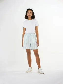 KnowledgeCotton Apparel KnowledgeCotton Apparel Cotton elastic waist shorts – Produktbild 1 von 1