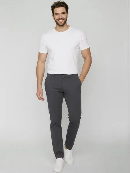 GreenBomb GREENBOMB Basic Tough - Gemütliche Chino aus Bio-Baumwoll Mix / GOTS / Fair & Vegan, Grau (grau), – Produktbild 2 von 4