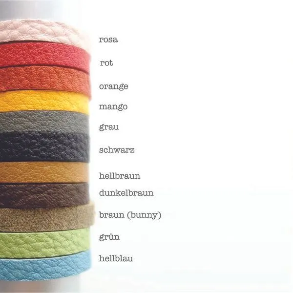 matilda k. manufaktur matilda k. manufaktur Brillenetui aus Wollfilz hellgrau mit Lederband 'auguste', Hellgrau, – Produktbild 6 von 8