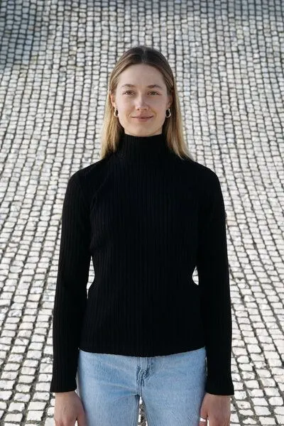 SALZWASSER SOFO – Rib Longsleeve (Damen) aus Bio-Baumwolle (GOTS) von SALZWASSER, Schwarz, – Produktbild 2 von 4