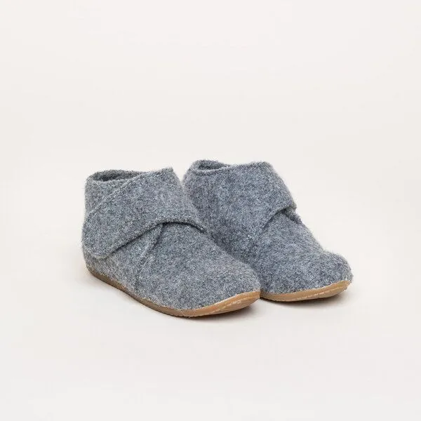 Kitz-Pichler Kitz-Pichler Kinder-Hüttenschuh Juno - Kinder Hausschuh aus 100% Schurwolle für Mädchen & Jungen, Grau, – Produktbild 1 von 4