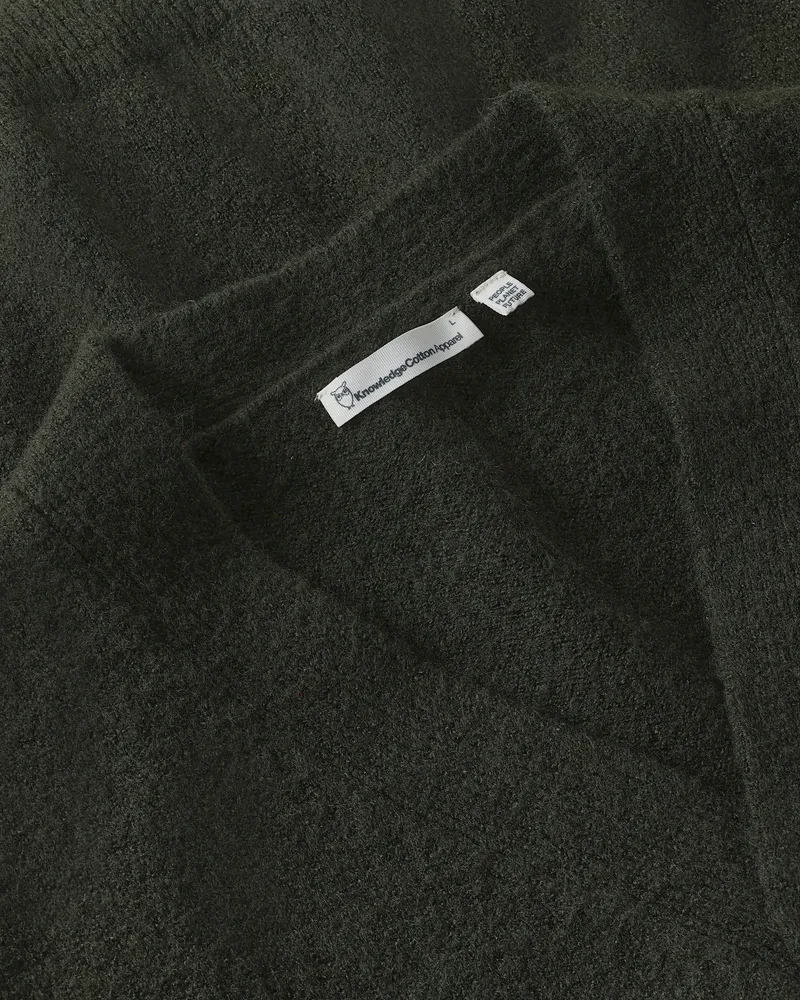KnowledgeCotton Apparel KnowledgeCotton Apparel Herren vegan Cardigan Soufflé Garn Forest Night, Grün, – Produktbild 1 von 2