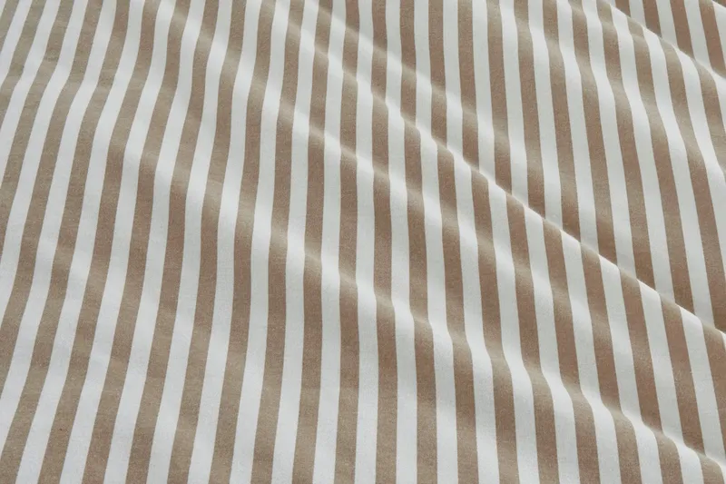 LeGer Home by Lena Gercke Bettwäsche Linnea, Flanell, 2 teilig, aus 100% Baumwolle, Streifendesign, Beige, – Produktbild 5 von 6
