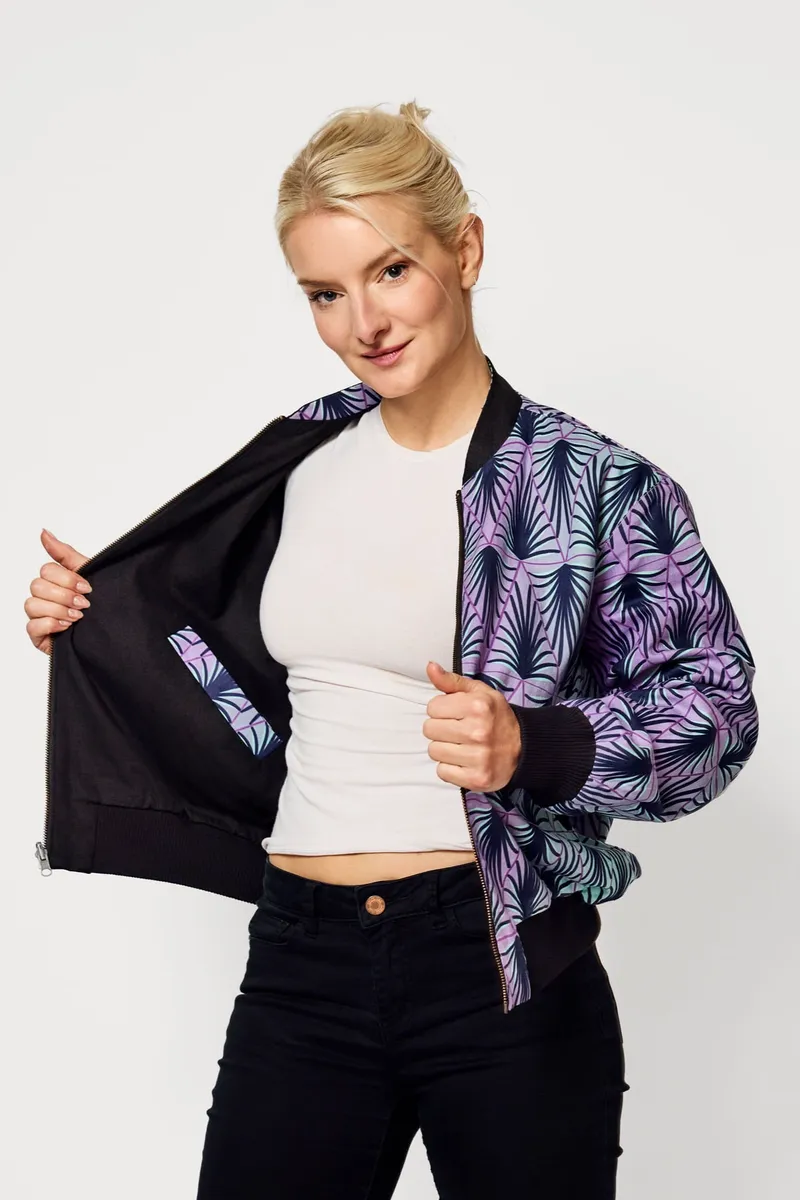 Khala Khala Damen vegan Wendejacke Moongarden Von Ri Chu, Schwarz, – Produktbild 2 von 3