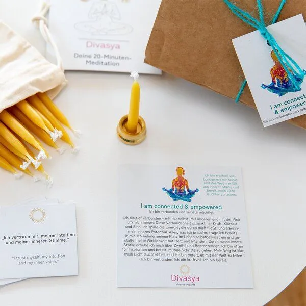 Divasya Divasya Geschenkset | 20-Minuten-Kerzen für Meditation & Achtsamkeit | I am connected & empowered – Produktbild 3 von 4