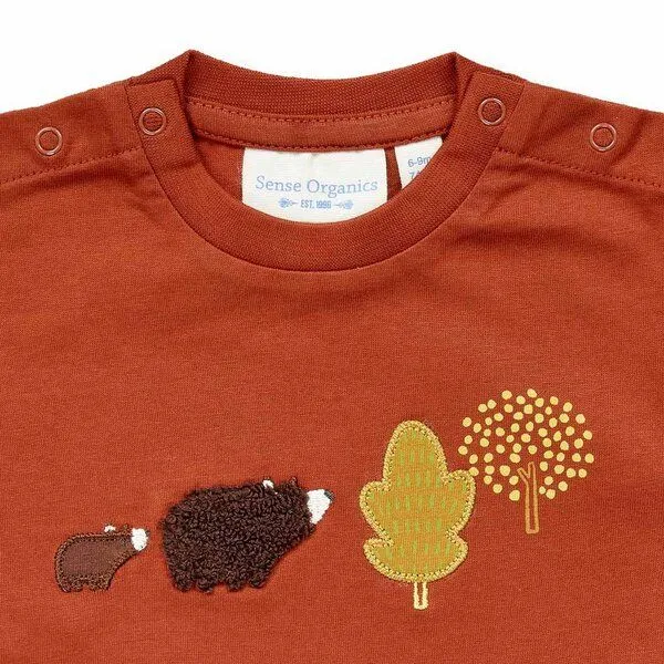 Sense Organics Sense Organics Baby Langarmshirt, Modell ELAN, Bär & baum auf terrakotta, – Produktbild 2 von 3