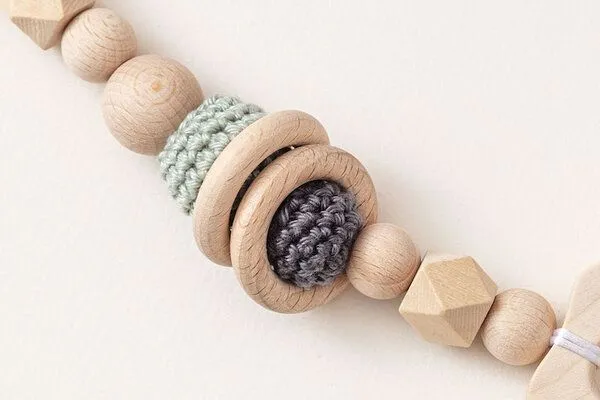 NoniKids Berlin NoniKids Berlin Kinderwagenkette Holz *Wolke Glocke* 2 Farben | Bio Baumwolle, Mint, – Produktbild 3 von 4