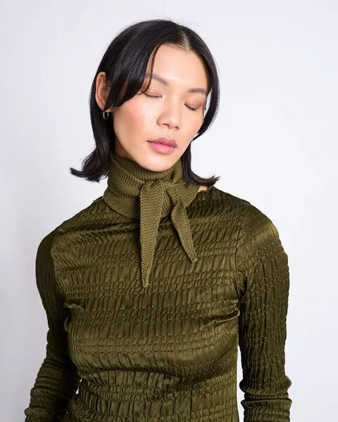 JAN N JUNE JAN 'N JUNE Leichter Baumwollschal LEAENA GOTS, Woody olive, – Produktbild 1 von 3