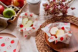 nuts innovations nuts innovations Bienenwachstuch 2er Set Apfel – Produktbild 1 von 1