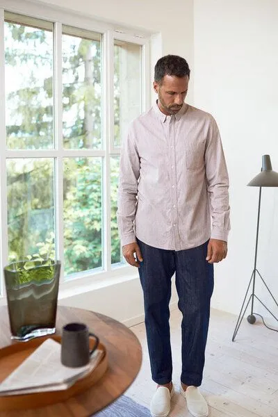 About Companions About Companions Oxford Hemd SIMON aus Bio-Baumwolle, Rot (eco oxford striped moroccan red), – Produktbild 3 von 3