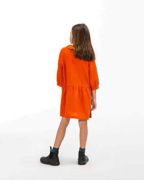 MATONA Matona Verspieltes Kleid mit Rüschenkragen für Mädchen aus Leinen / Frill Collar Dress, Squash, – Produktbild 2 von 3