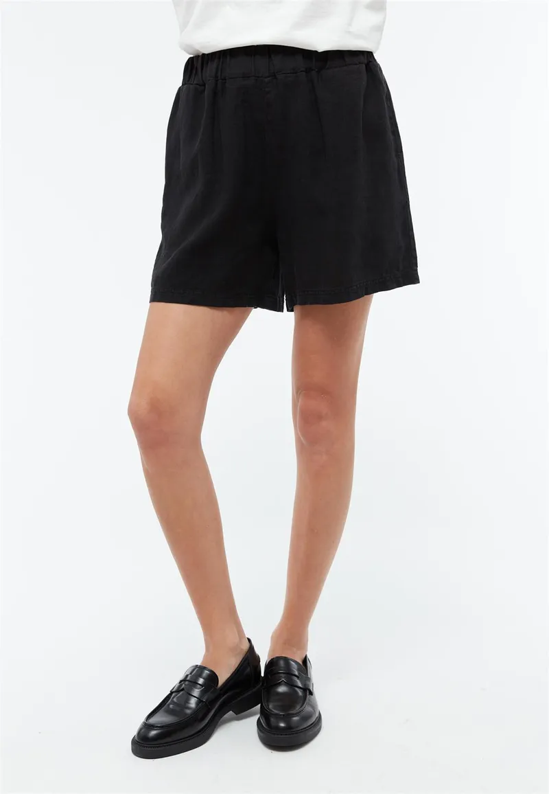 Givn Givn Damen vegan Shorts Clementine Schwarz, Schwarz, – Produktbild 1 von 2