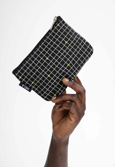 MELA Kosmetiktasche Klein GOTS, Black-grid druck, – Produktbild 1 von 1