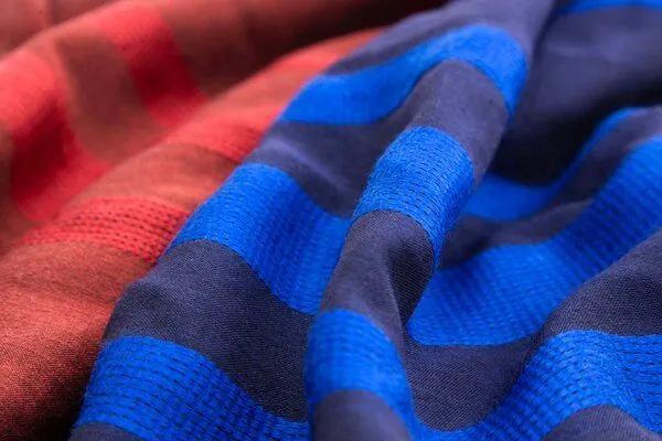El Puente El Puente Schal "Stripe", Rot,schwarz, – Produktbild 2 von 2