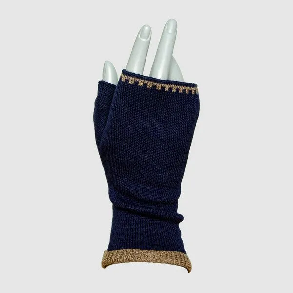 LANARTO slow fashion LANARTO slow fashion Pulswärmer zweifarbig gestrickt aus Merinowolle, Blau (dunkelblau), – Produktbild 2 von 2