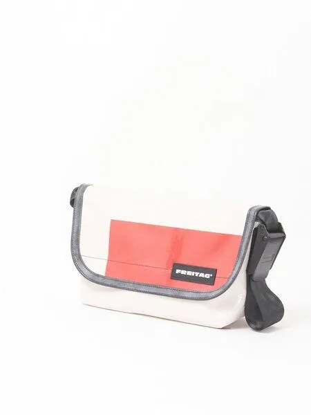 Freitag Freitag F41 Hawaii Five-O - white red (000004289946) – Produktbild 2 von 3