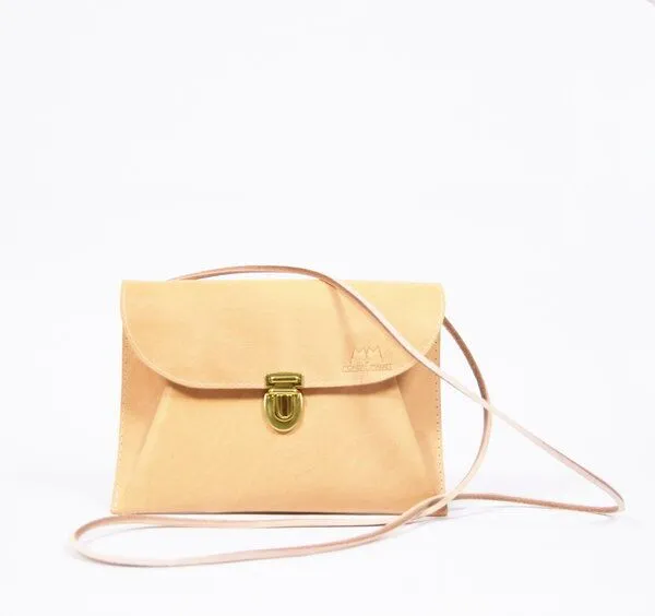monday market monday market Ledertasche Toni, Hellbraun, – Produktbild 2 von 4