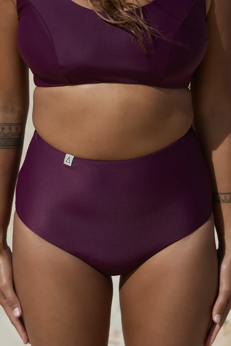 Inaska Inaska Damen vegan Bikinihose Reversible Hohe Taille Pure, Dunkelrot, – Produktbild 2 von 2